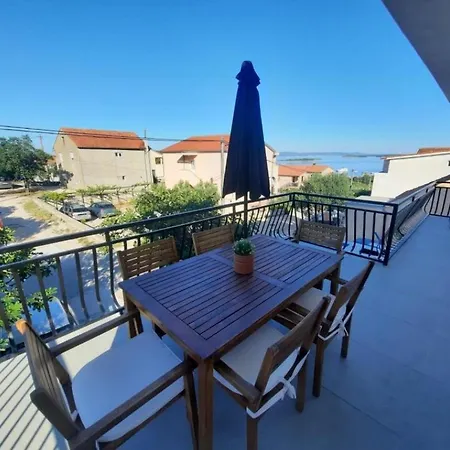 Apartman Boogi